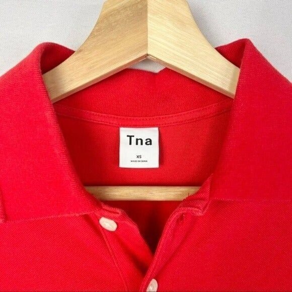 Aritzia TNA Red Jana Cropped Short Sleeve Polo Top XS - Picture 7 of 7